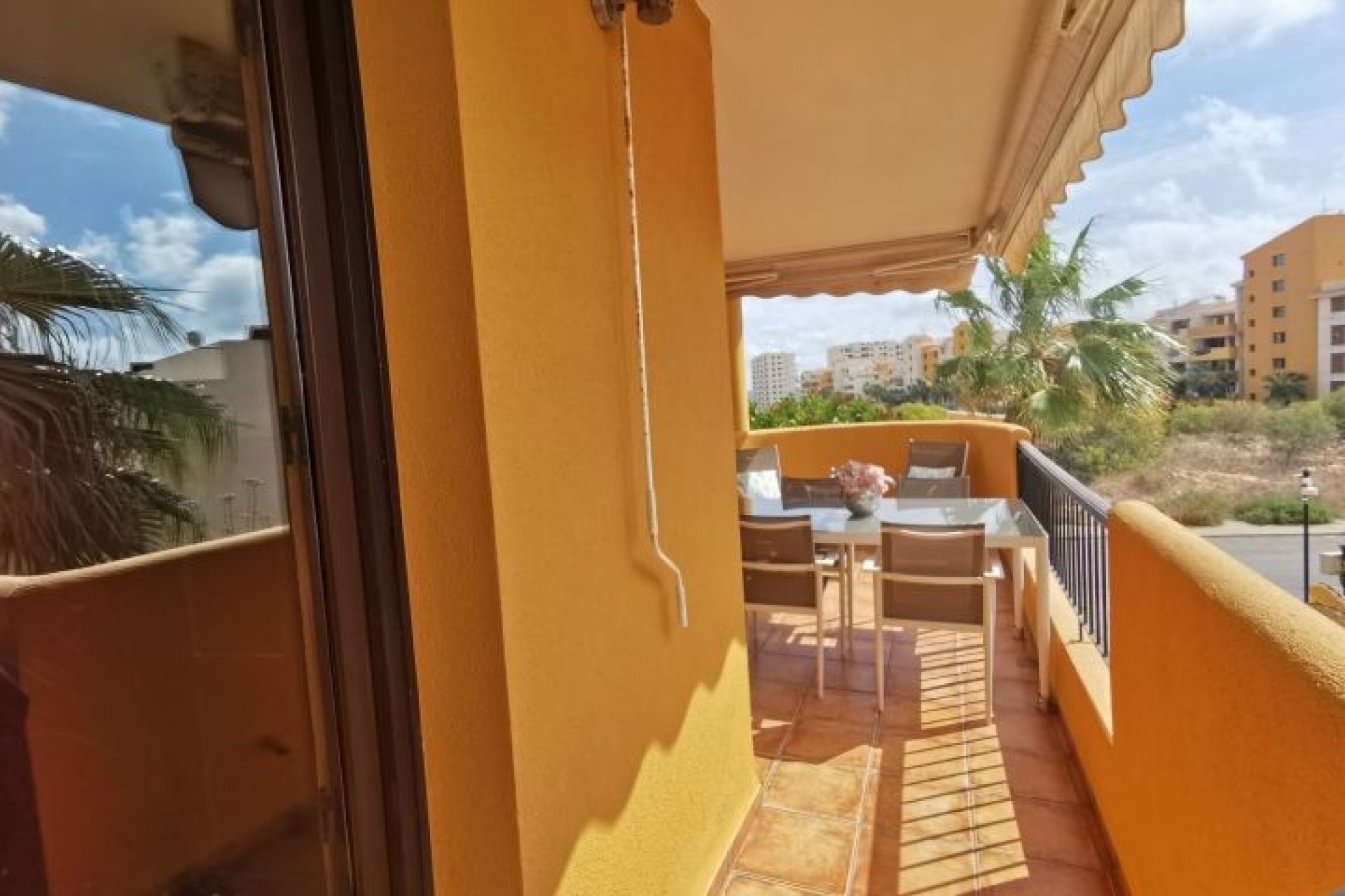 Återförsäljning - Apartment -
Torrevieja - Costa Blanca