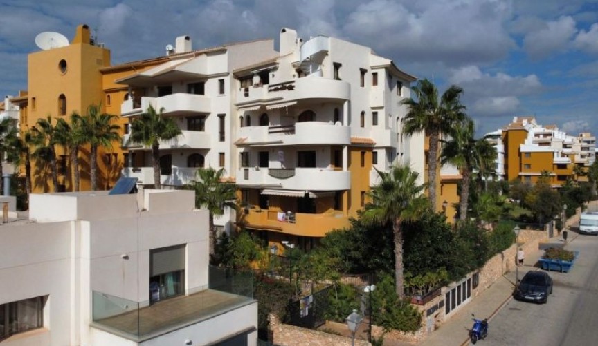 Återförsäljning - Apartment -
Torrevieja - Costa Blanca