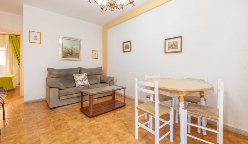 Återförsäljning - Apartment -
Torrevieja - Costa Blanca