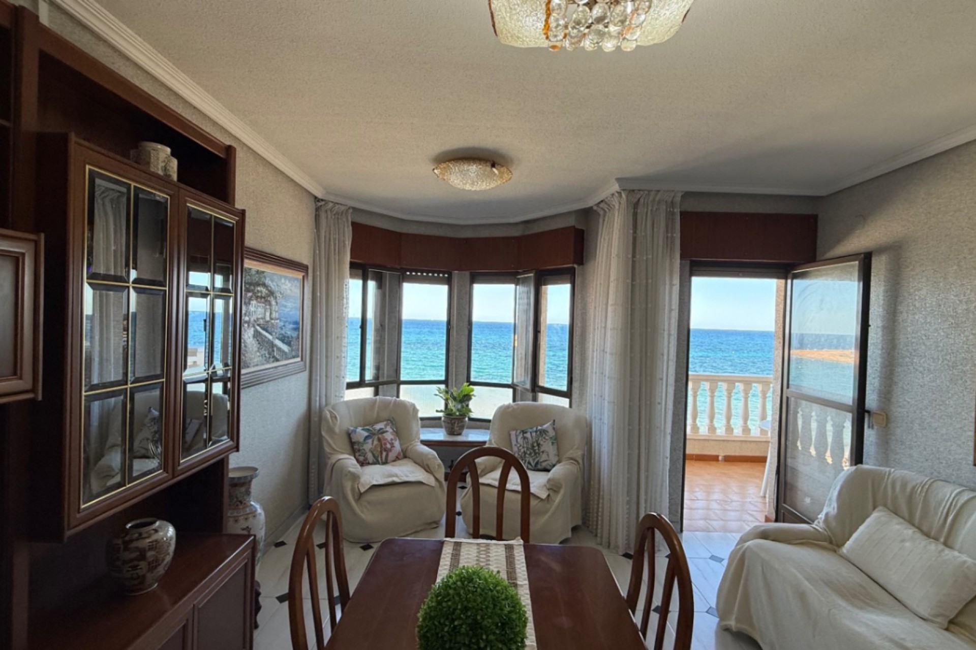 Återförsäljning - Apartment -
Torrevieja - Costa Blanca