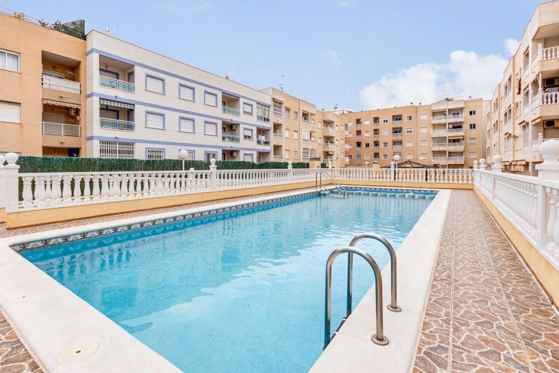 Återförsäljning - Apartment -
Torrevieja - Costa Blanca