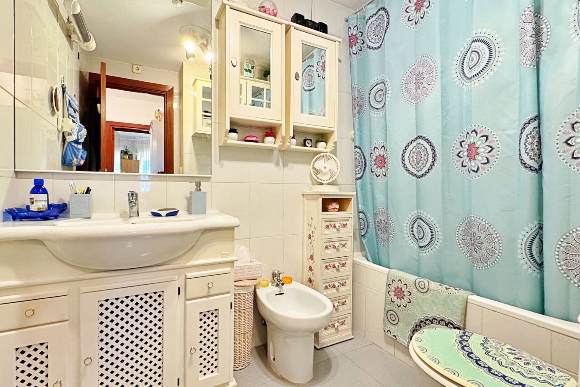 Återförsäljning - Apartment -
Torrevieja - Costa Blanca