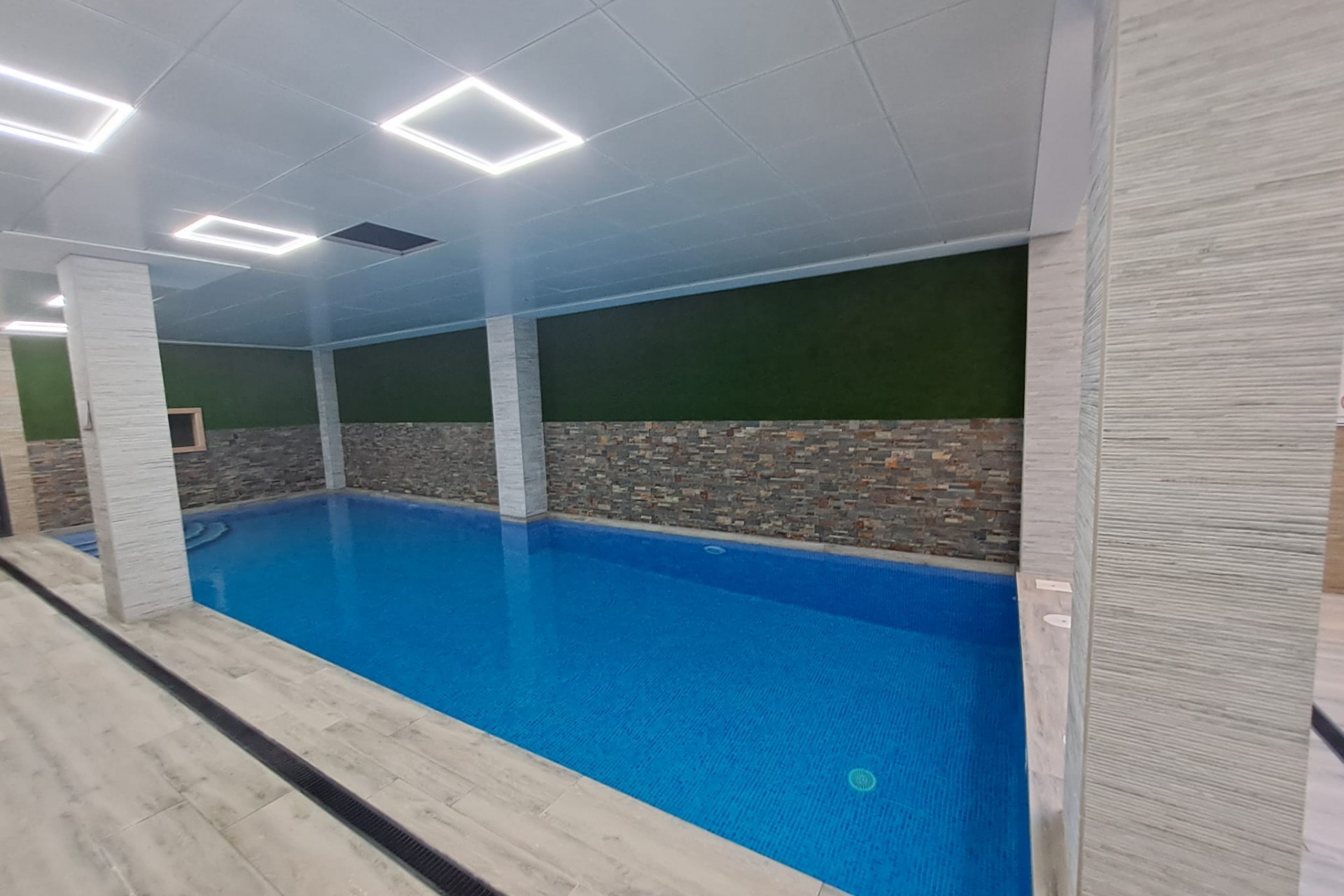 Återförsäljning - Apartment -
Torrevieja - Costa Blanca