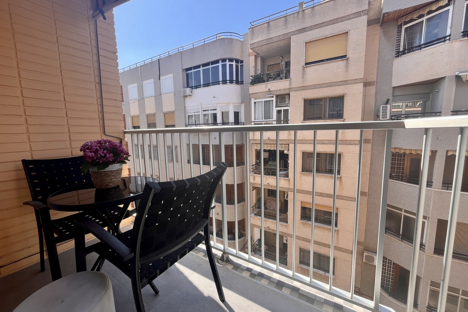 Återförsäljning - Apartment -
Torrevieja - Costa Blanca