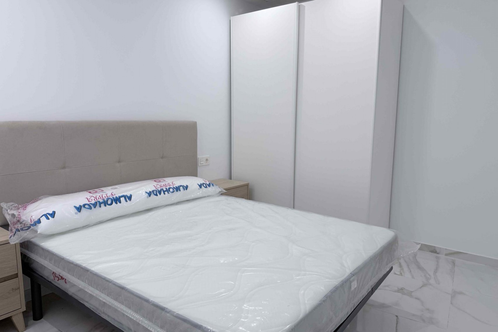 Återförsäljning - Apartment -
Torrevieja - Costa Blanca