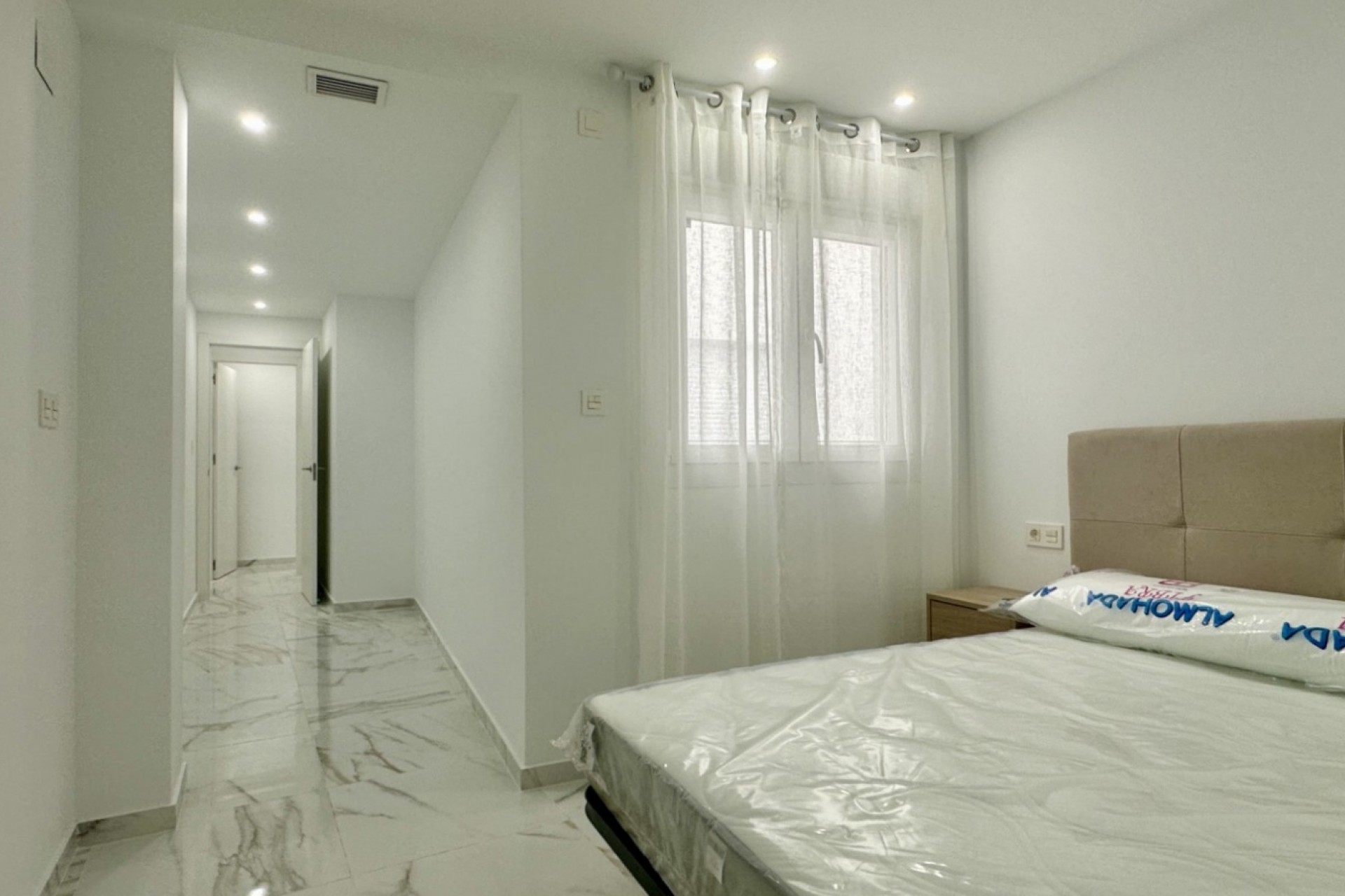 Återförsäljning - Apartment -
Torrevieja - Costa Blanca