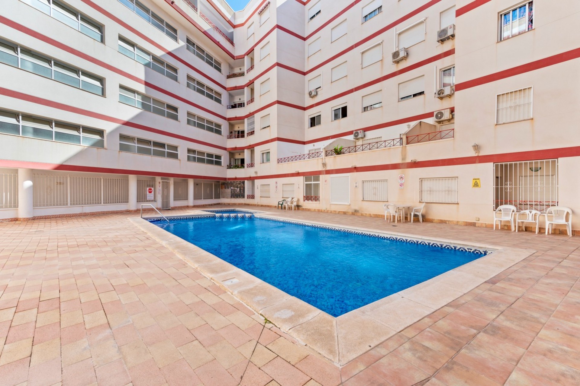 Återförsäljning - Apartment -
Torrevieja - Costa Blanca