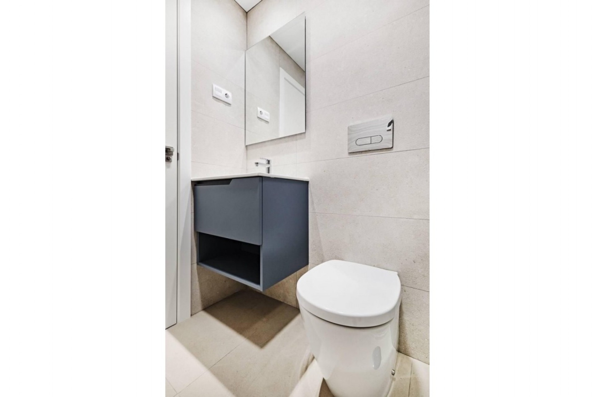 Återförsäljning - Apartment -
Torrevieja - Costa Blanca