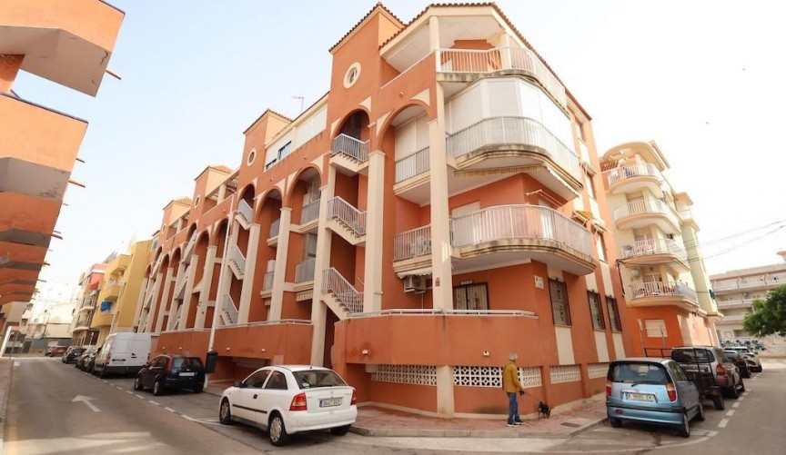 Återförsäljning - Apartment -
Torrevieja - Costa Blanca
