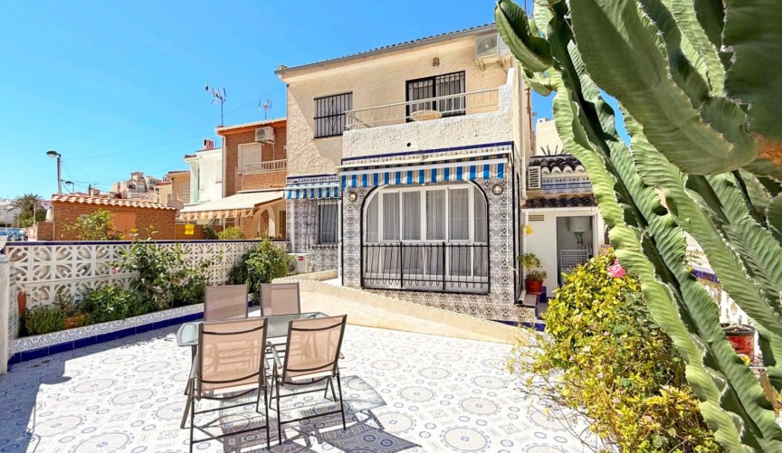 Återförsäljning - Apartment -
Torrevieja - Costa Blanca