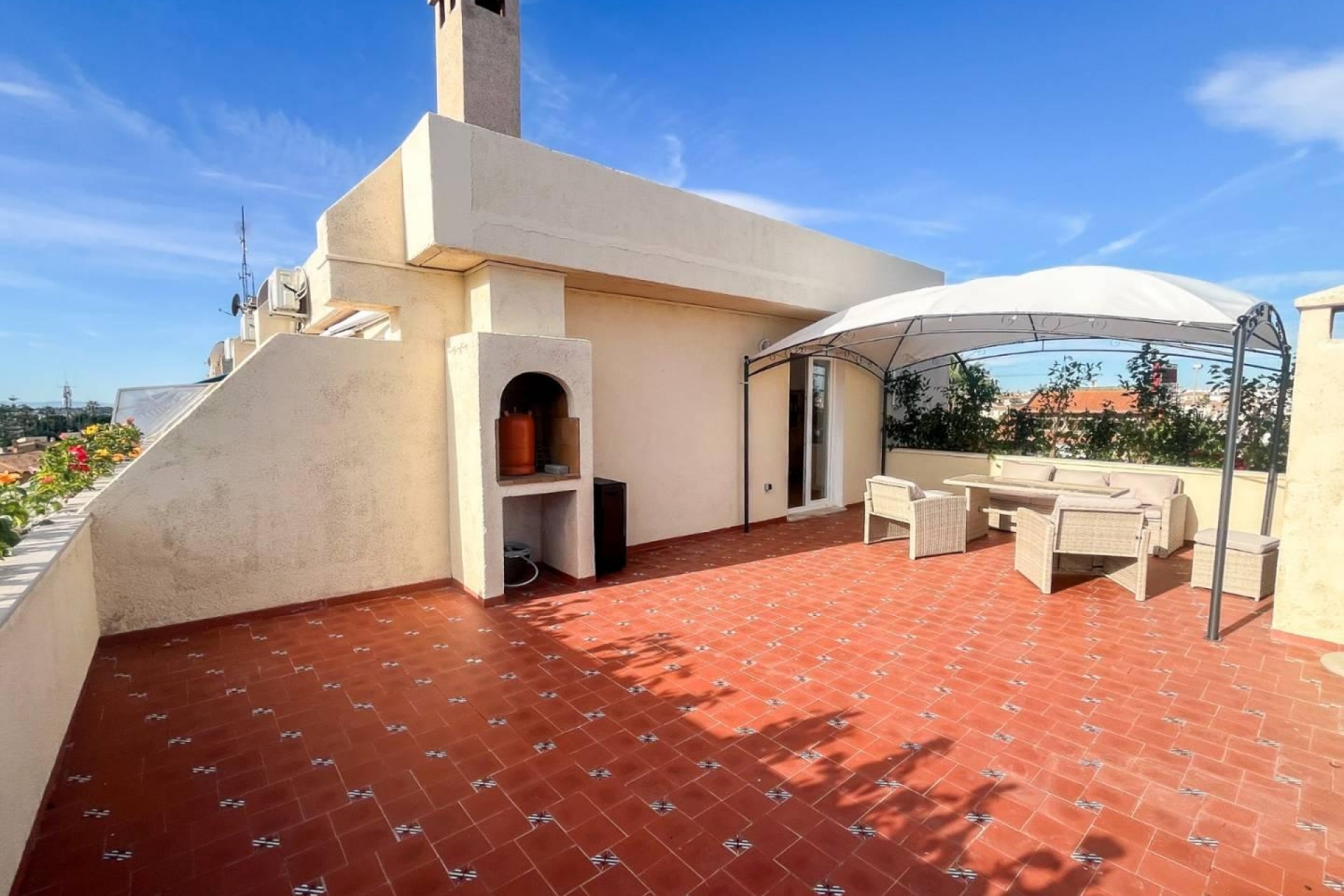 Återförsäljning - Apartment -
Torrevieja - Costa Blanca