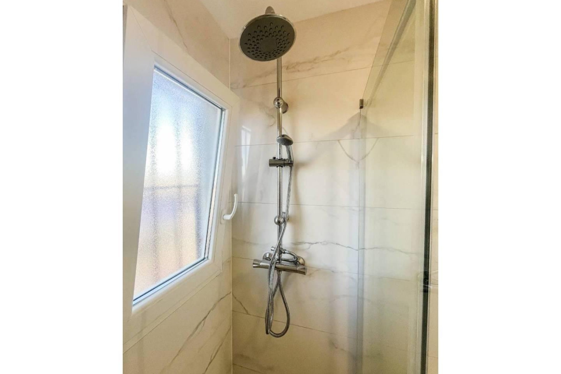 Återförsäljning - Apartment -
Torrevieja - Costa Blanca