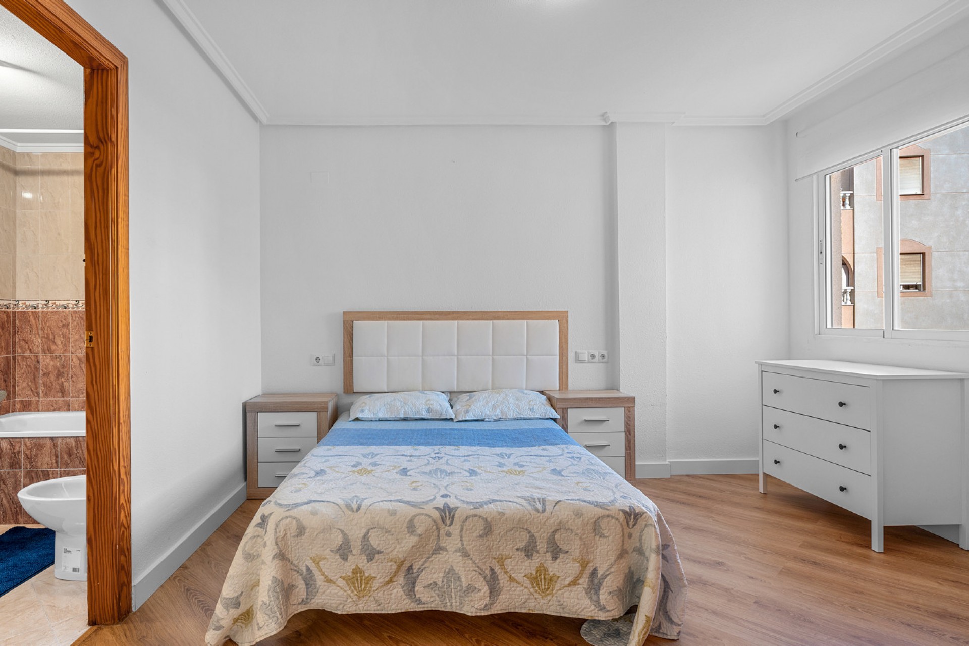 Återförsäljning - Apartment -
Torrevieja - Costa Blanca