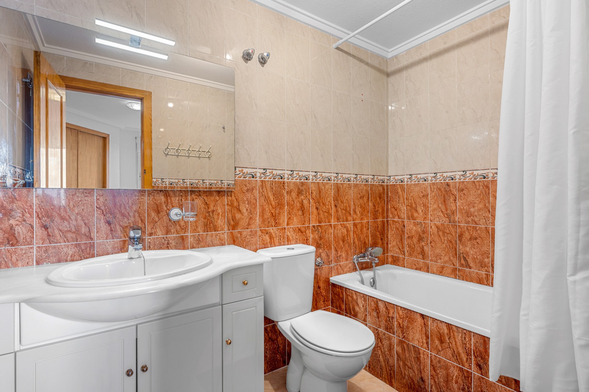 Återförsäljning - Apartment -
Torrevieja - Costa Blanca