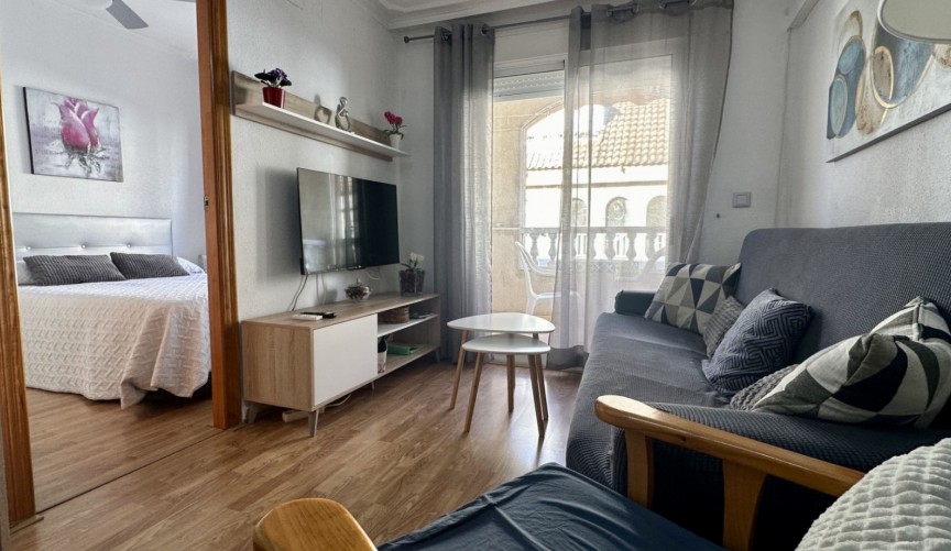 Återförsäljning - Apartment -
Torrevieja - Costa Blanca