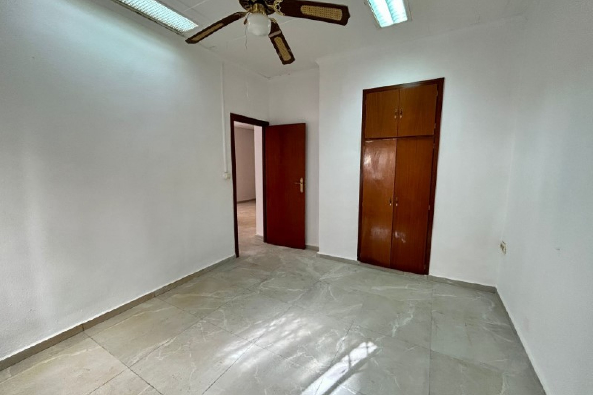 Återförsäljning - Apartment -
Torrevieja - Costa Blanca