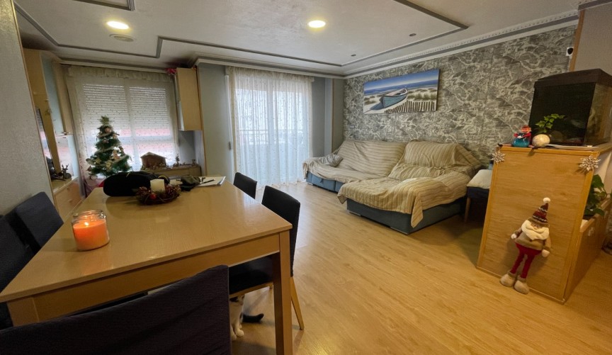 Återförsäljning - Apartment -
Torrevieja - Costa Blanca