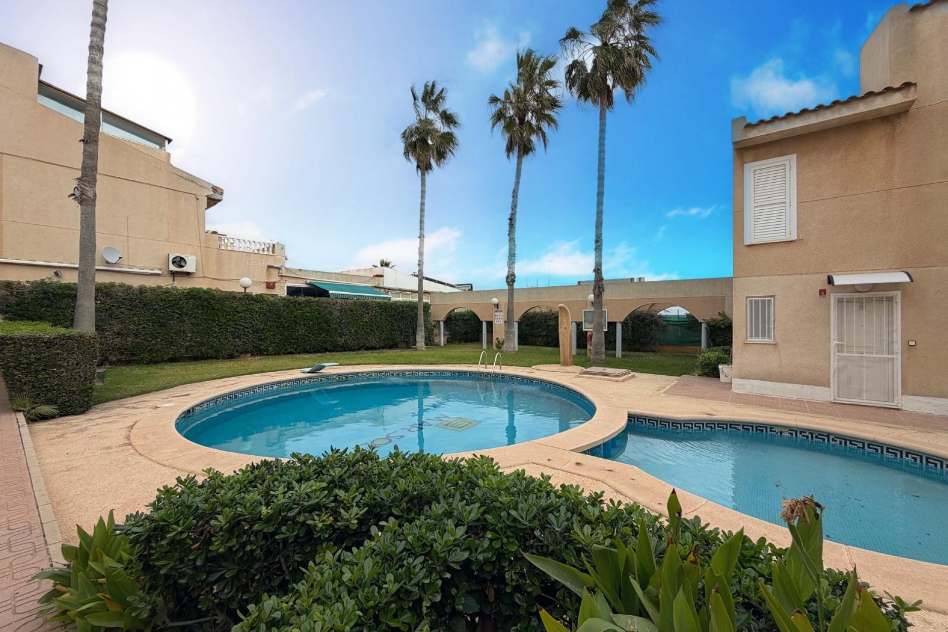 Återförsäljning - Apartment -
Torrevieja - Costa Blanca