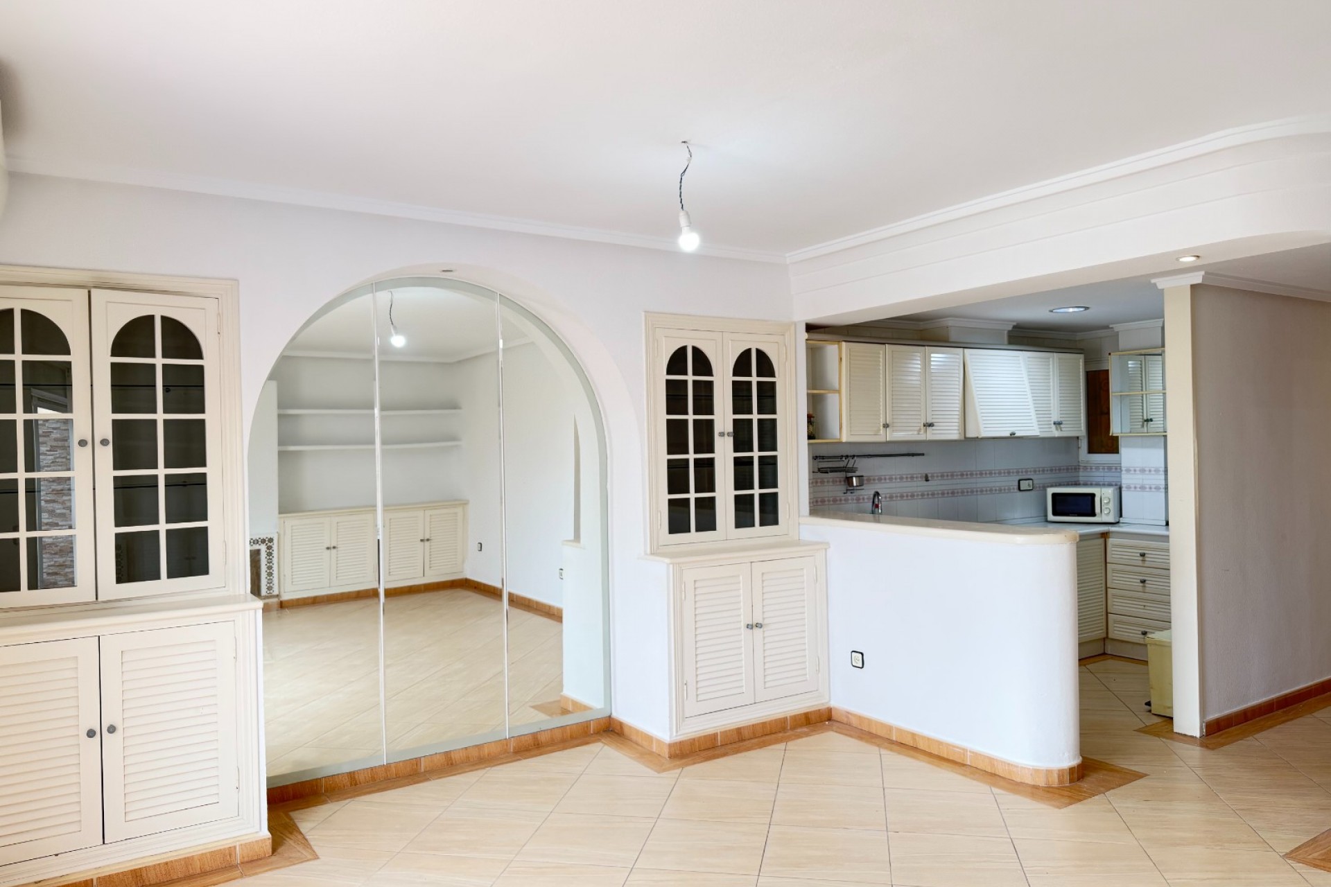 Återförsäljning - Apartment -
Torrevieja - Costa Blanca