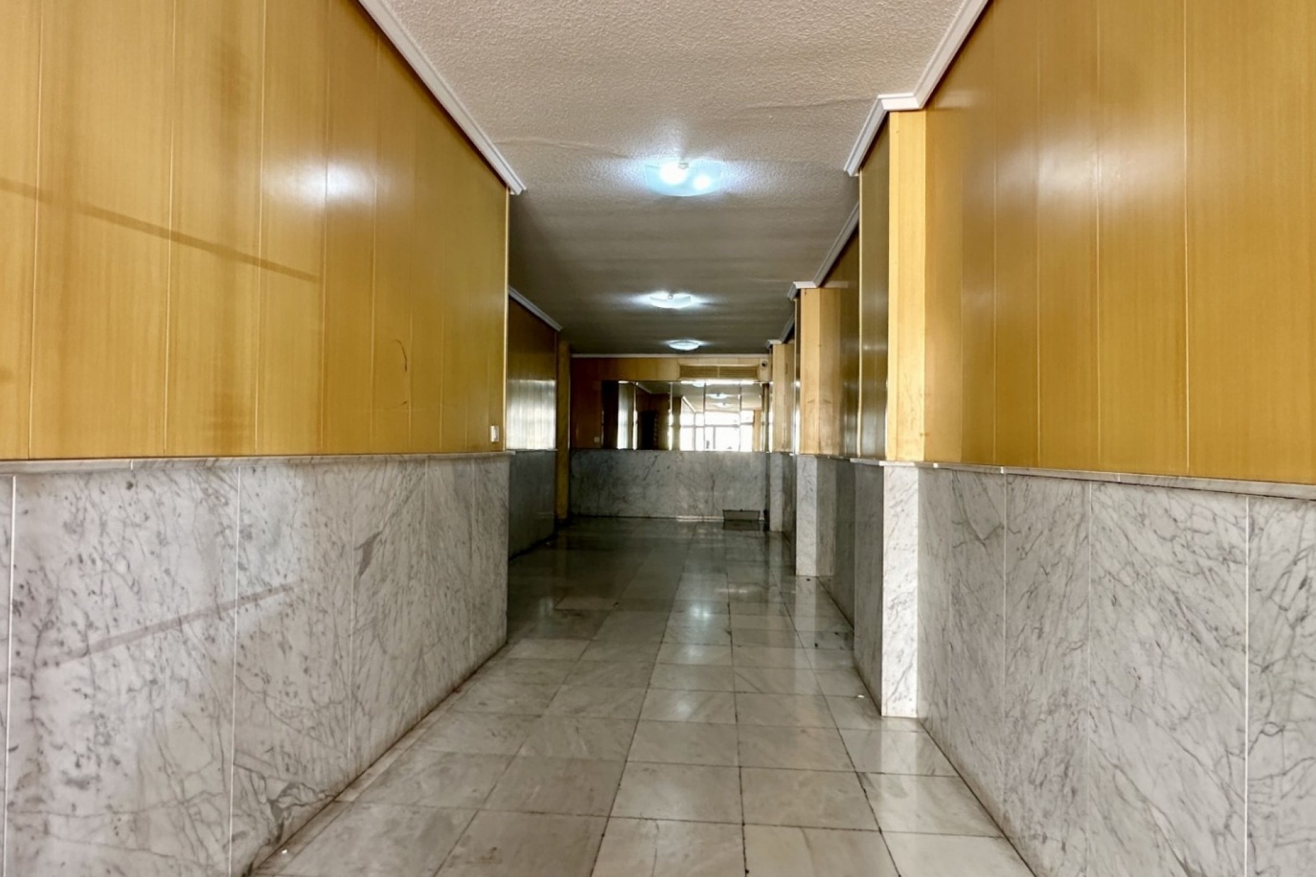 Återförsäljning - Apartment -
Torrevieja - Costa Blanca