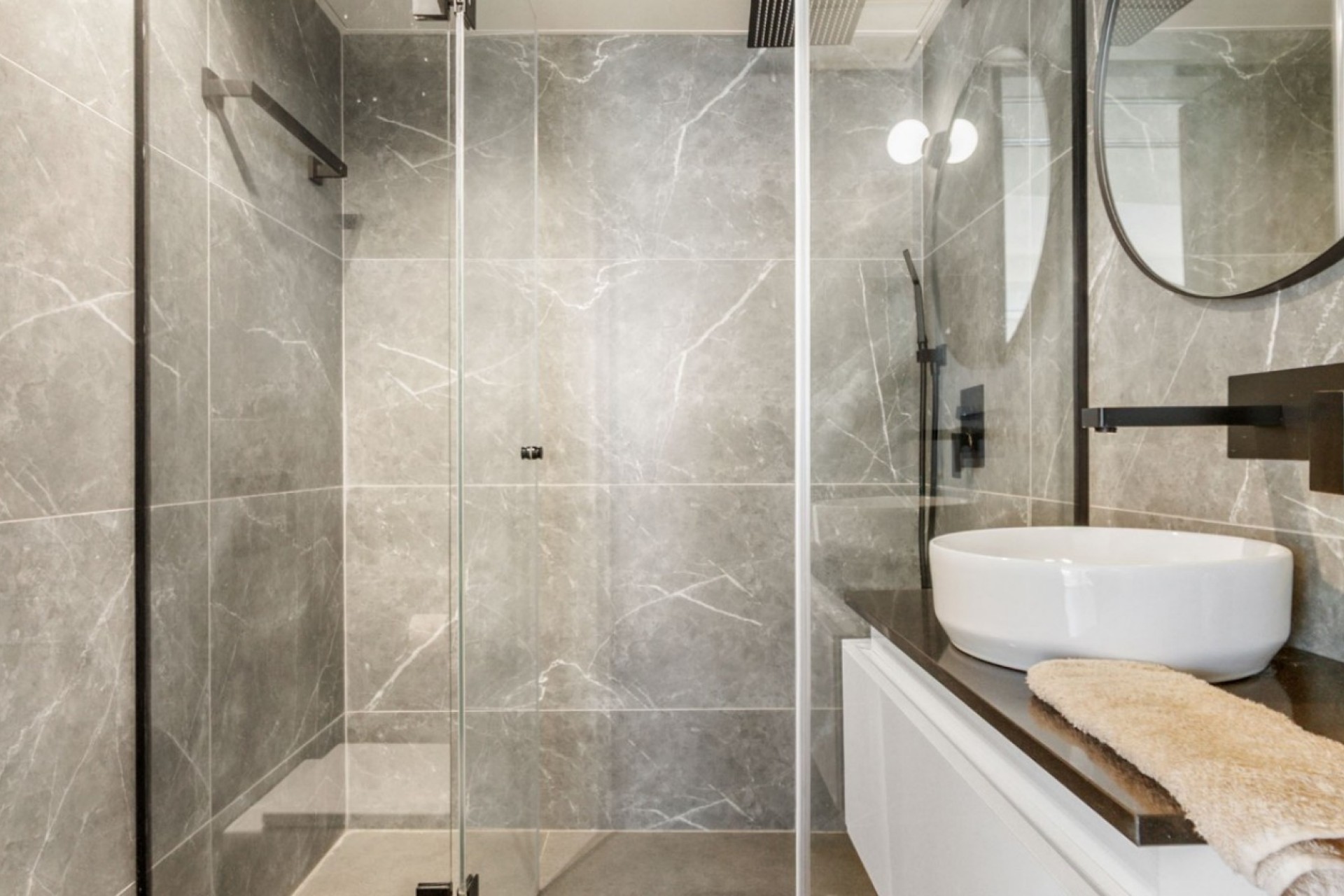 Återförsäljning - Apartment -
Torrevieja - Costa Blanca