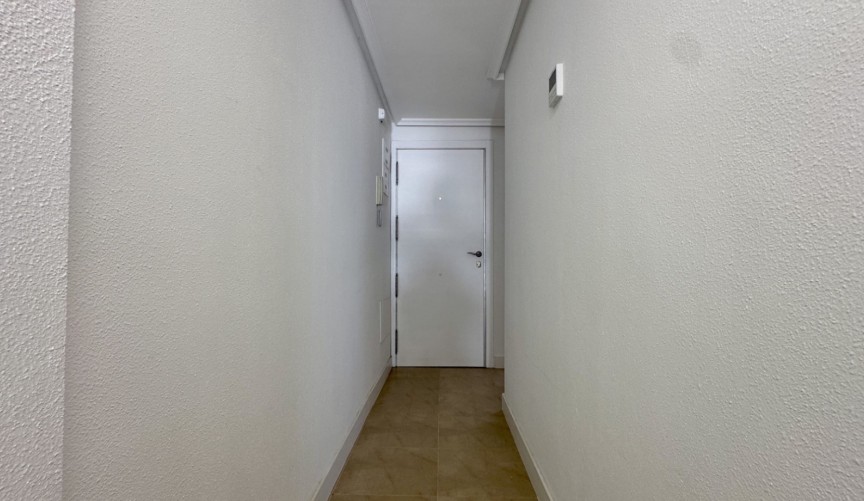 Återförsäljning - Apartment -
Torrevieja - Costa Blanca