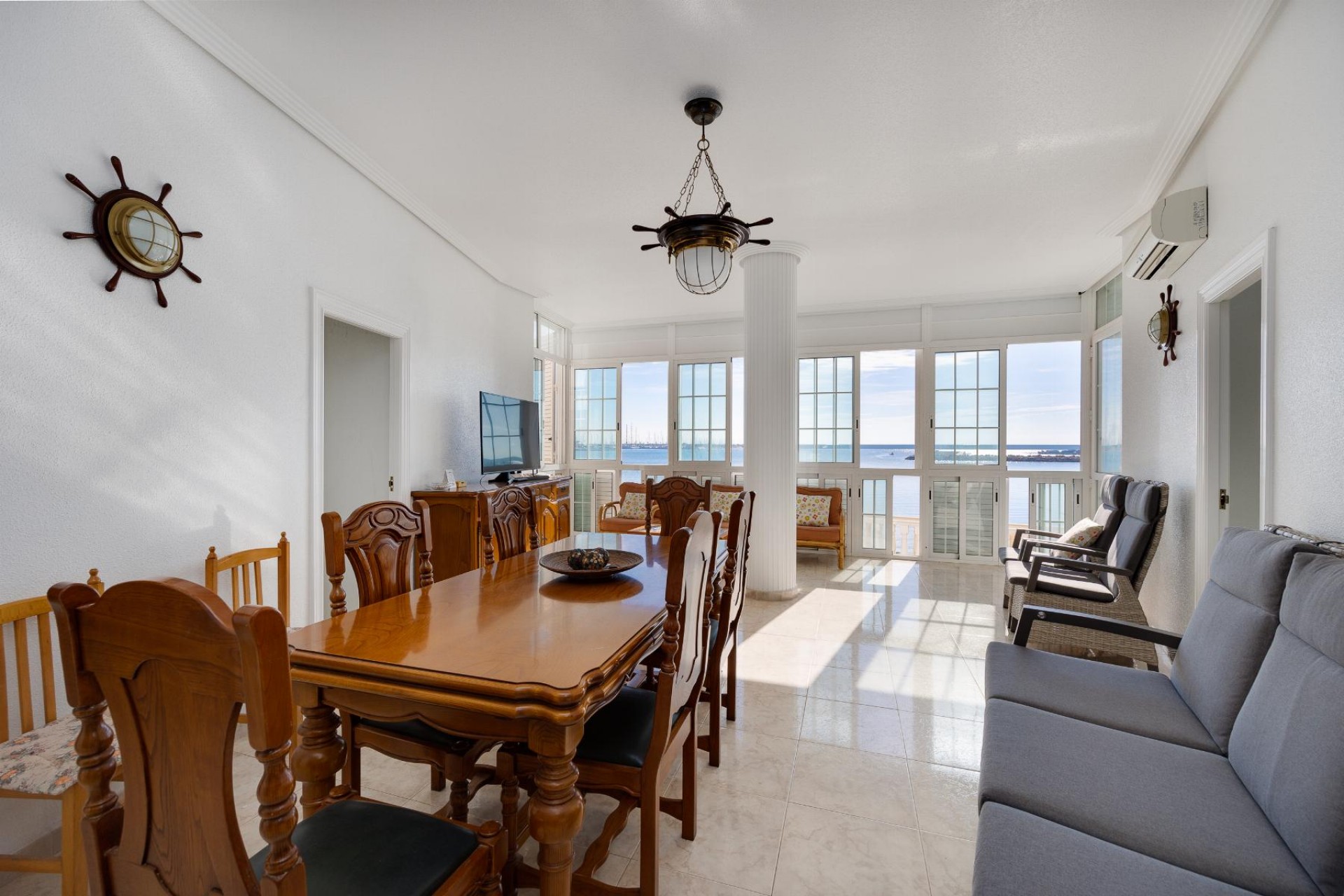 Återförsäljning - Apartment -
Torrevieja - Costa Blanca