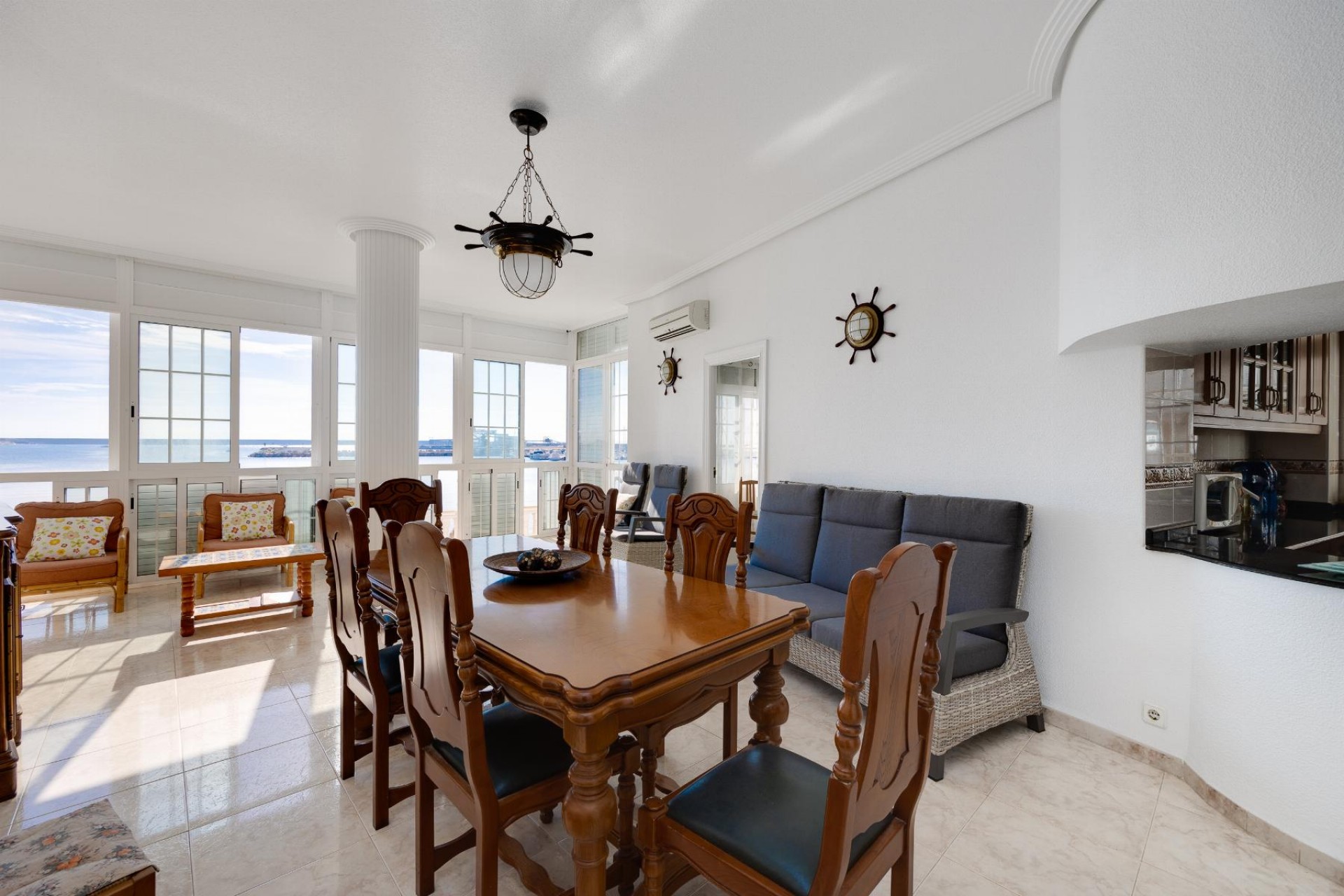 Återförsäljning - Apartment -
Torrevieja - Costa Blanca