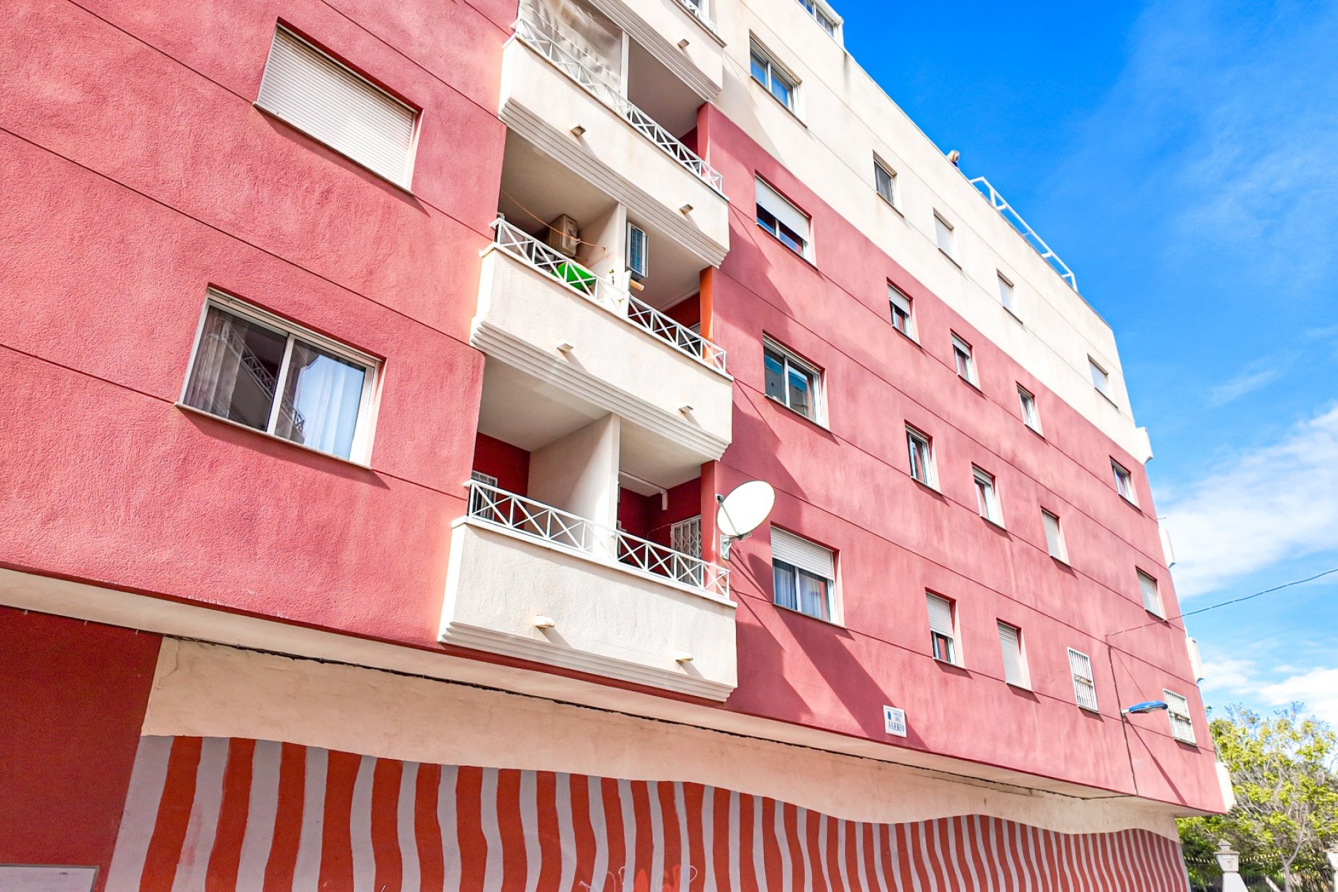 Återförsäljning - Apartment -
Torrevieja - Costa Blanca