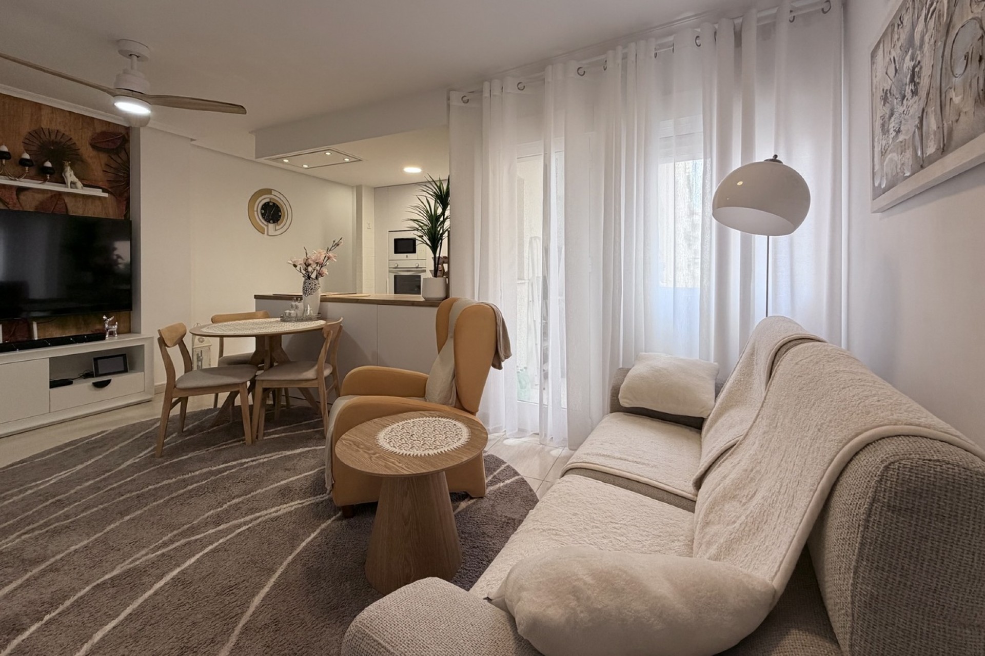 Återförsäljning - Apartment -
Torrevieja - Costa Blanca
