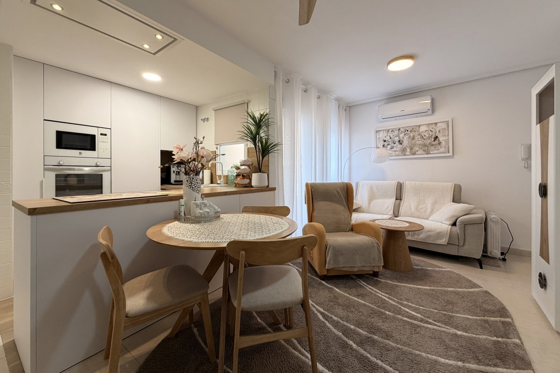 Återförsäljning - Apartment -
Torrevieja - Costa Blanca