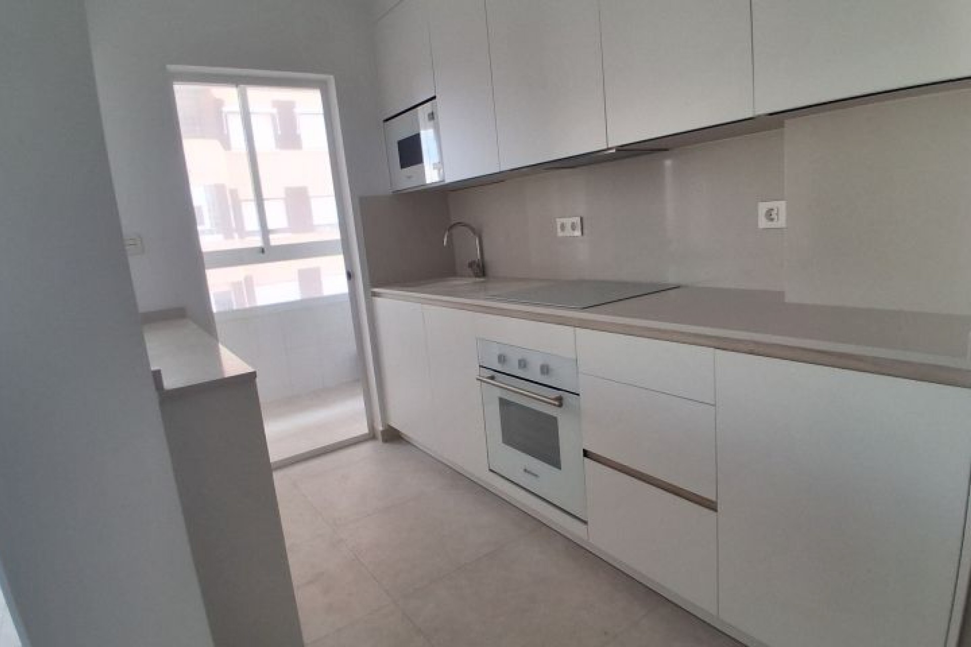 Återförsäljning - Apartment -
Torrevieja - Costa Blanca