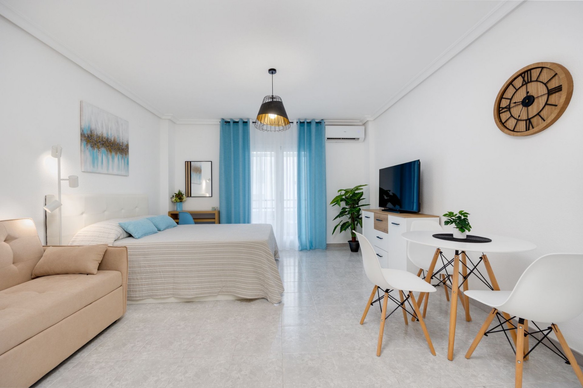 Återförsäljning - Apartment -
Torrevieja - Costa Blanca