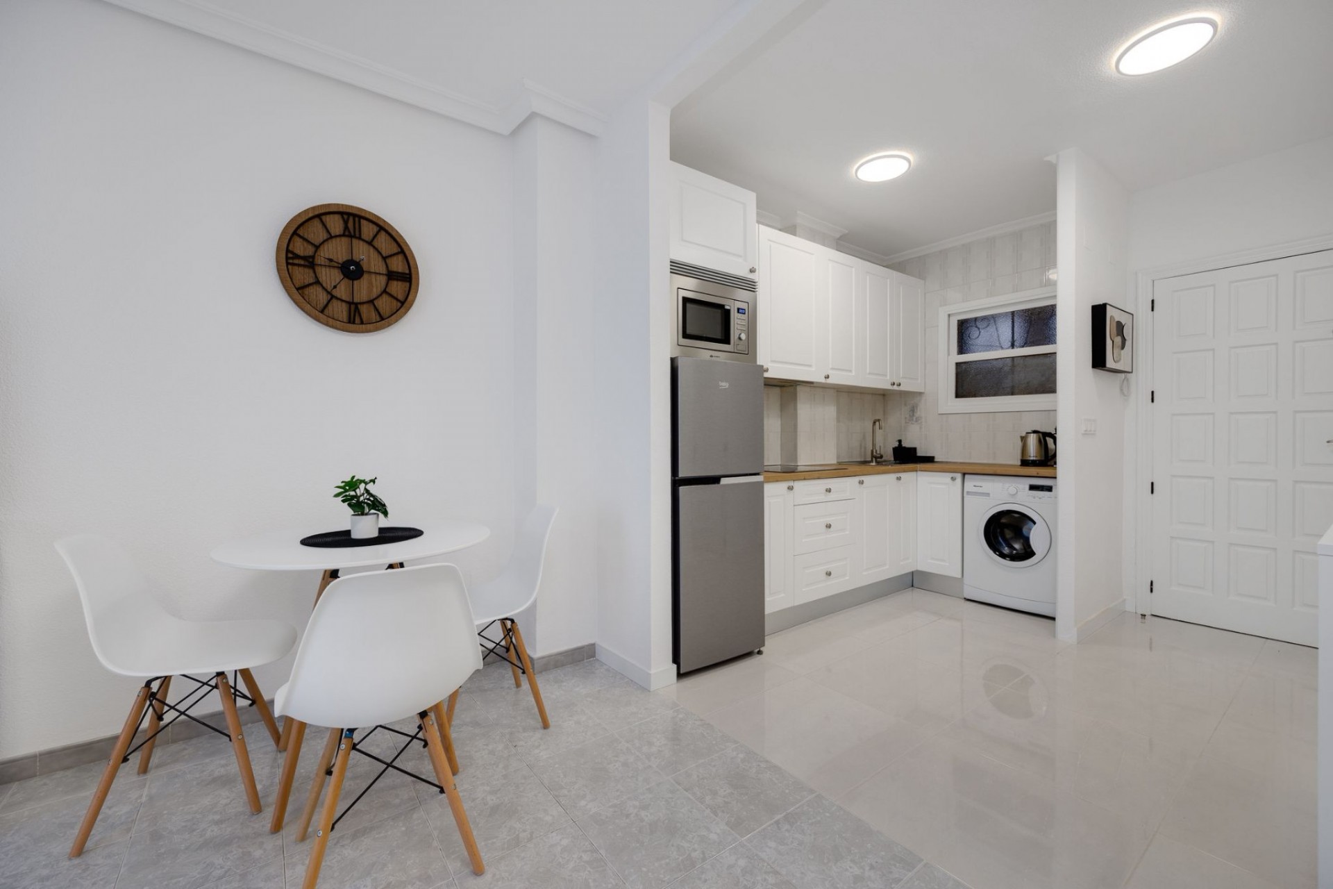 Återförsäljning - Apartment -
Torrevieja - Costa Blanca