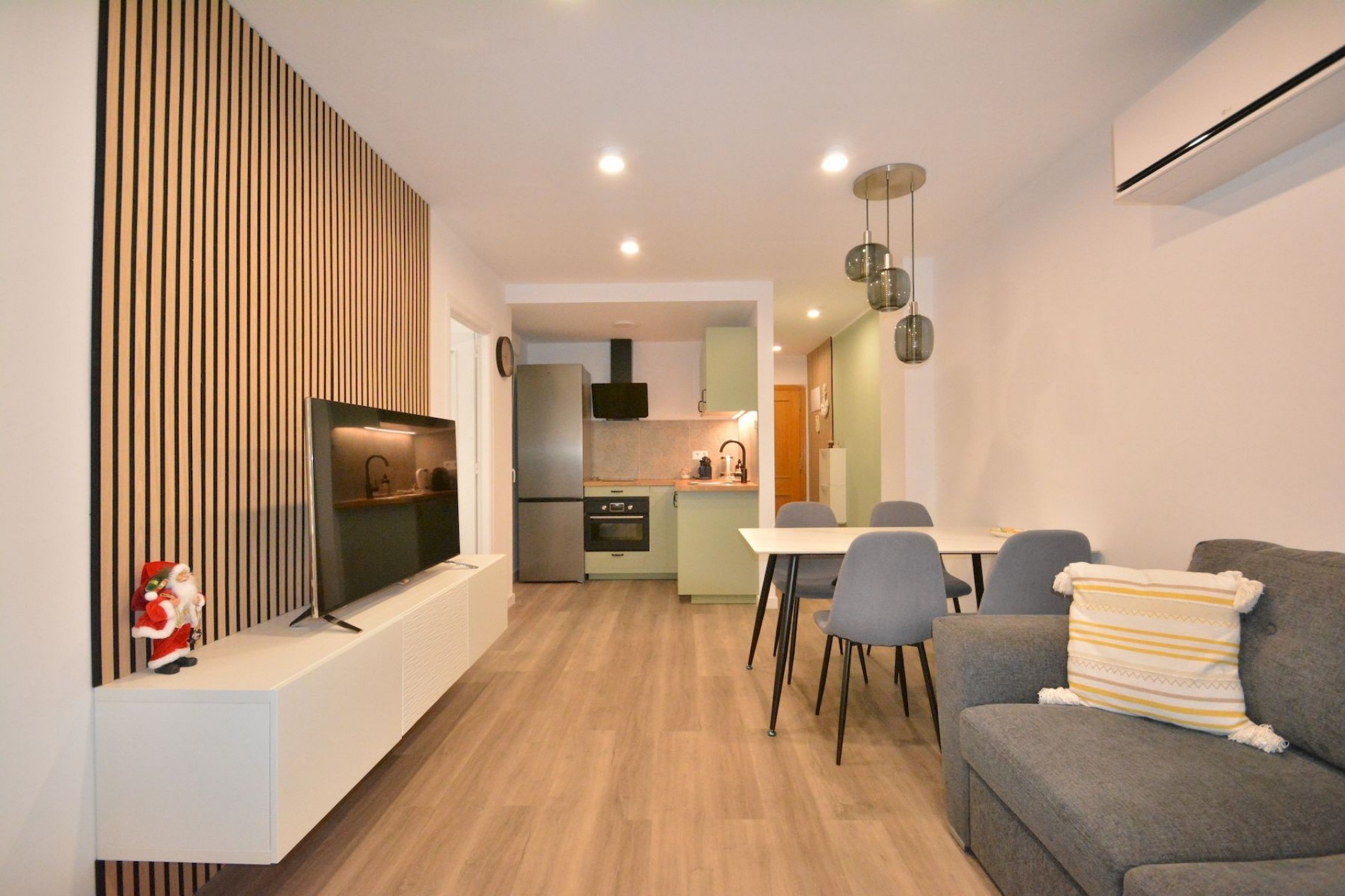 Återförsäljning - Apartment -
Torrevieja - Costa Blanca