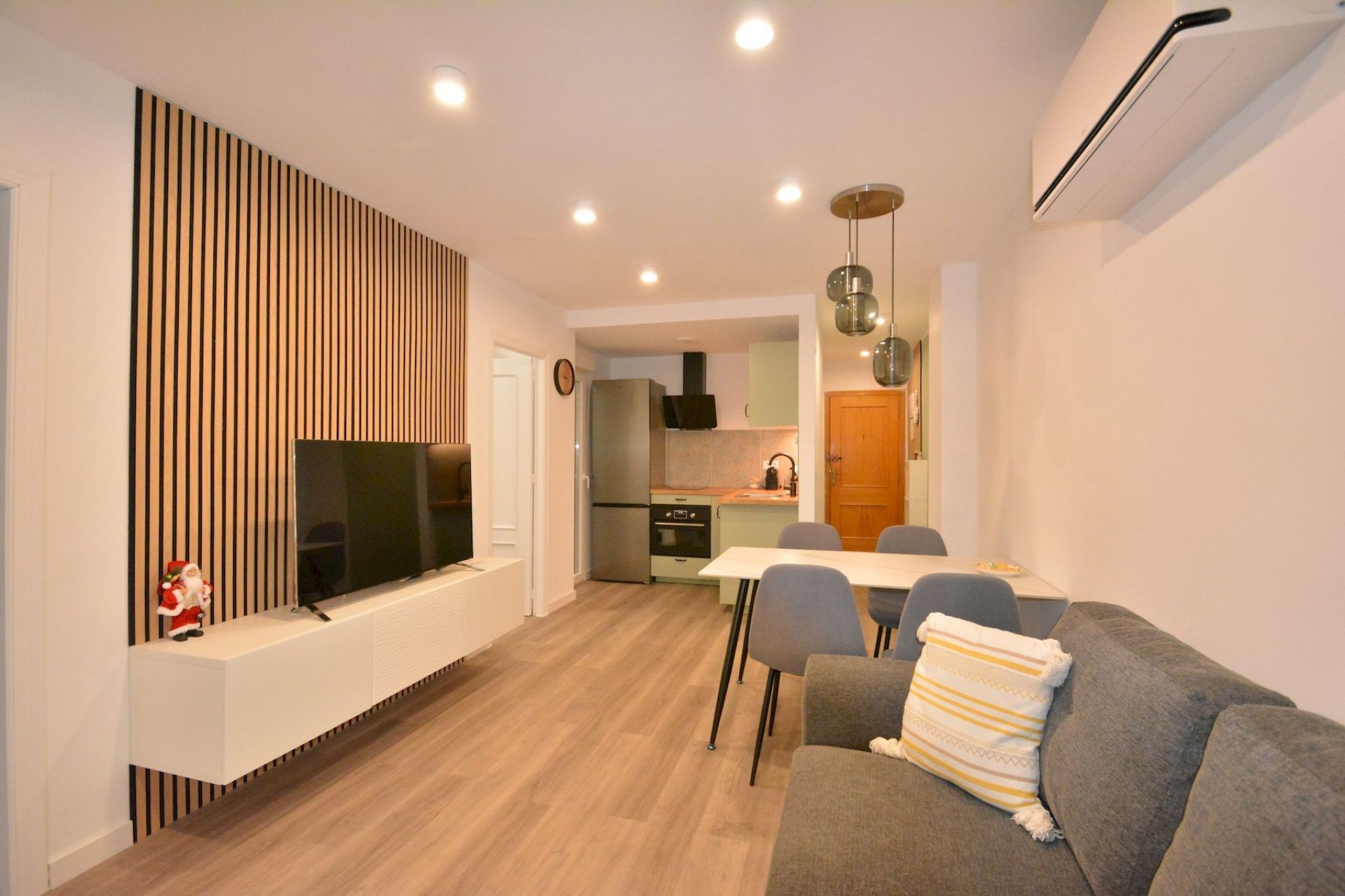 Återförsäljning - Apartment -
Torrevieja - Costa Blanca