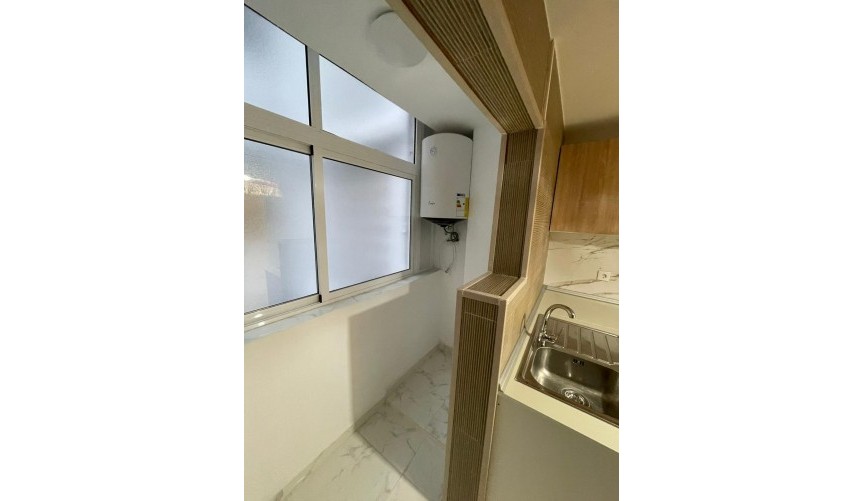 Återförsäljning - Apartment -
Torrevieja - Costa Blanca