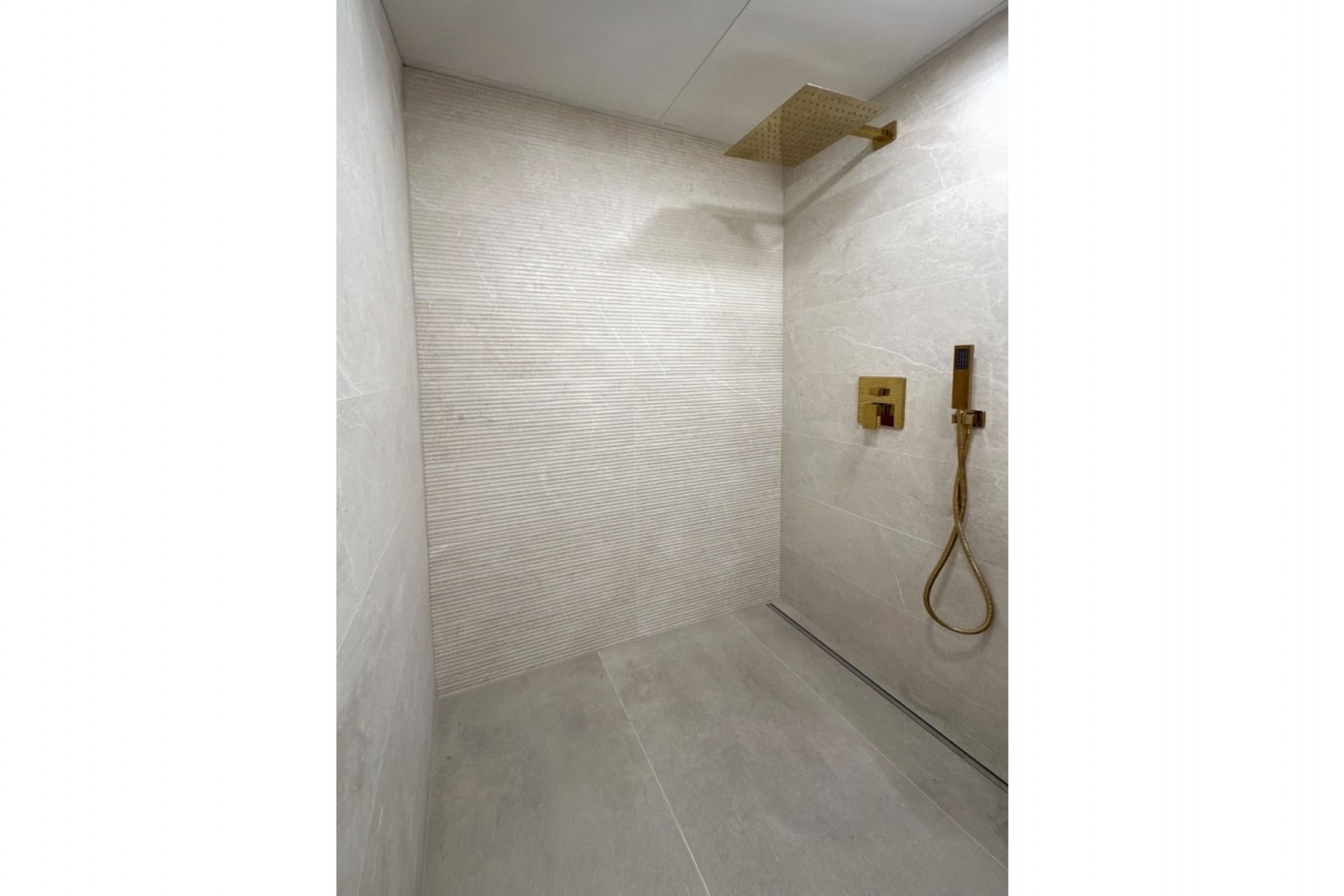 Återförsäljning - Apartment -
Torrevieja - Costa Blanca