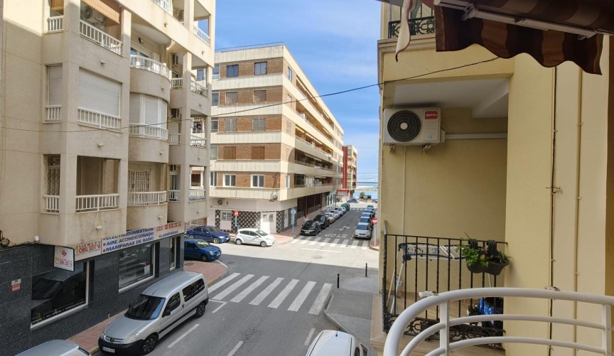 Återförsäljning - Apartment -
Torrevieja - Costa Blanca