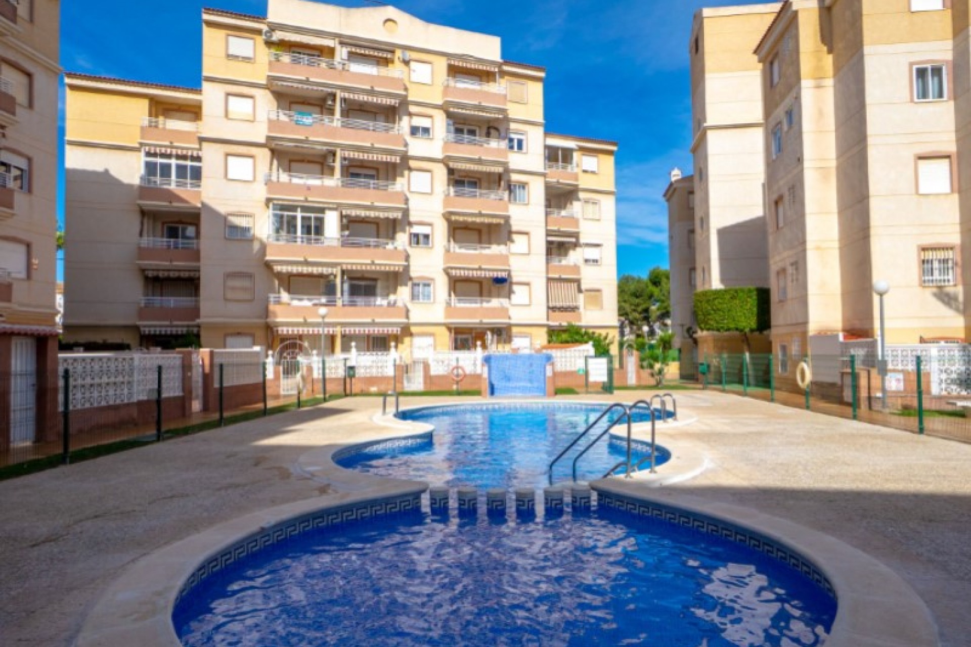 Återförsäljning - Apartment -
Torrevieja - Costa Blanca