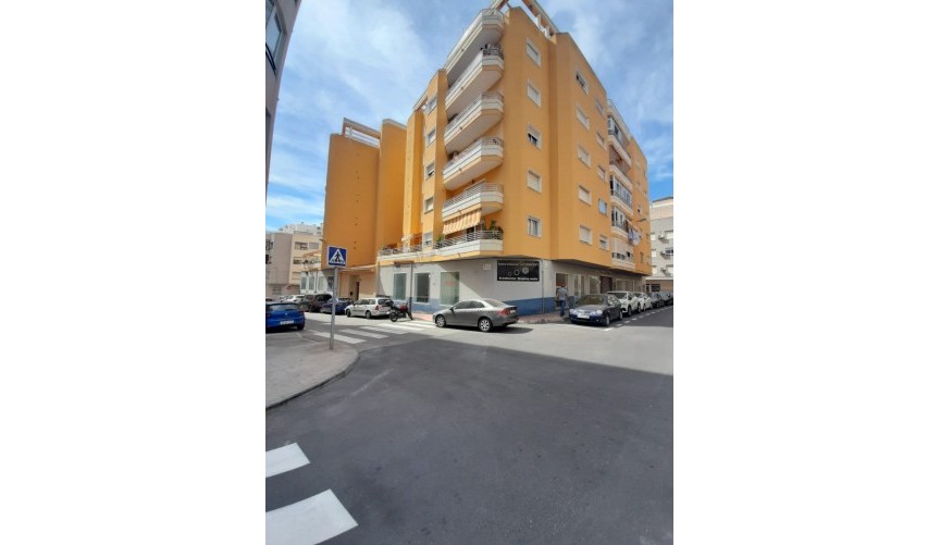 Återförsäljning - Apartment -
Torrevieja - Costa Blanca