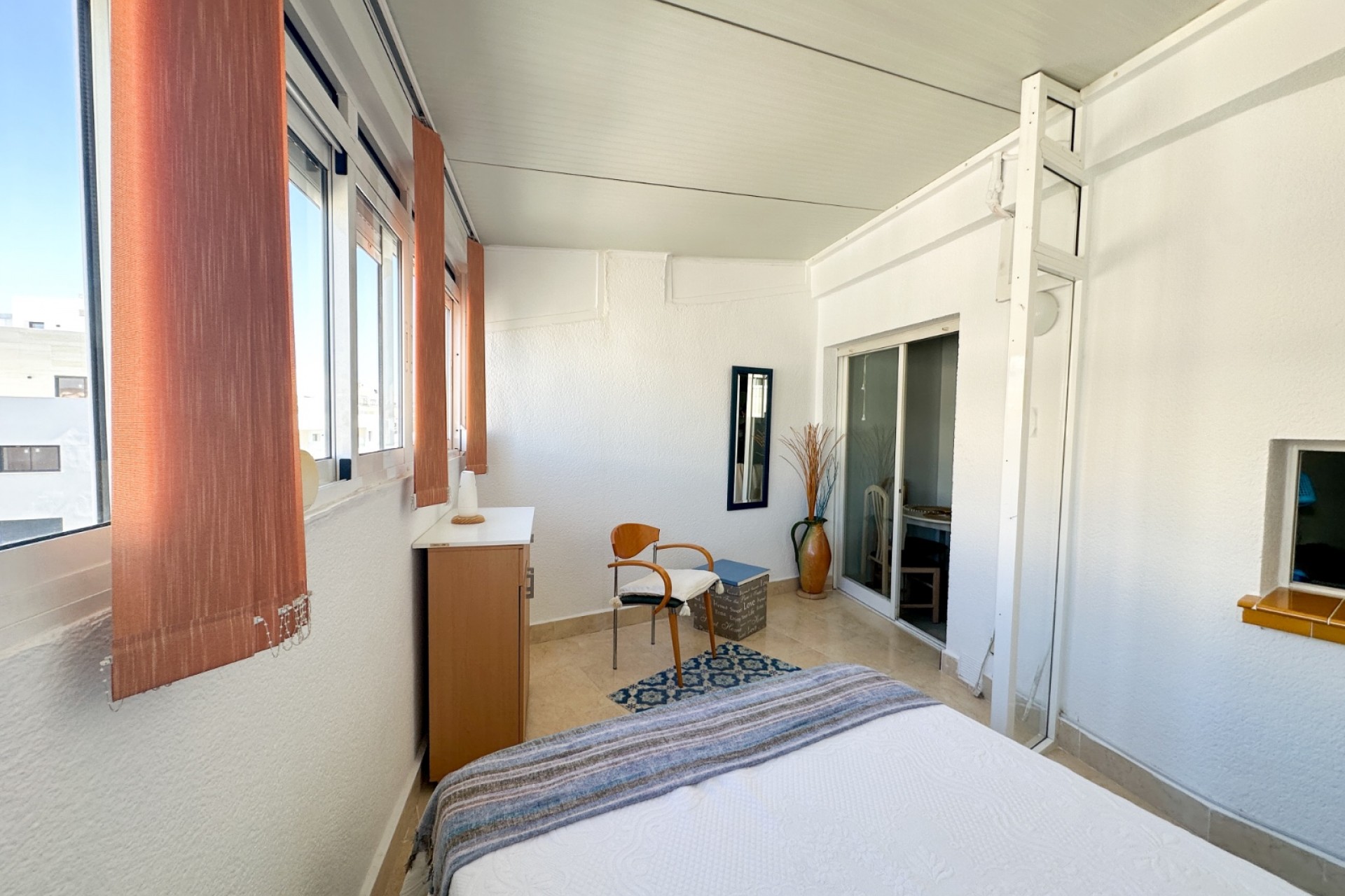 Återförsäljning - Apartment -
Torrevieja - Costa Blanca