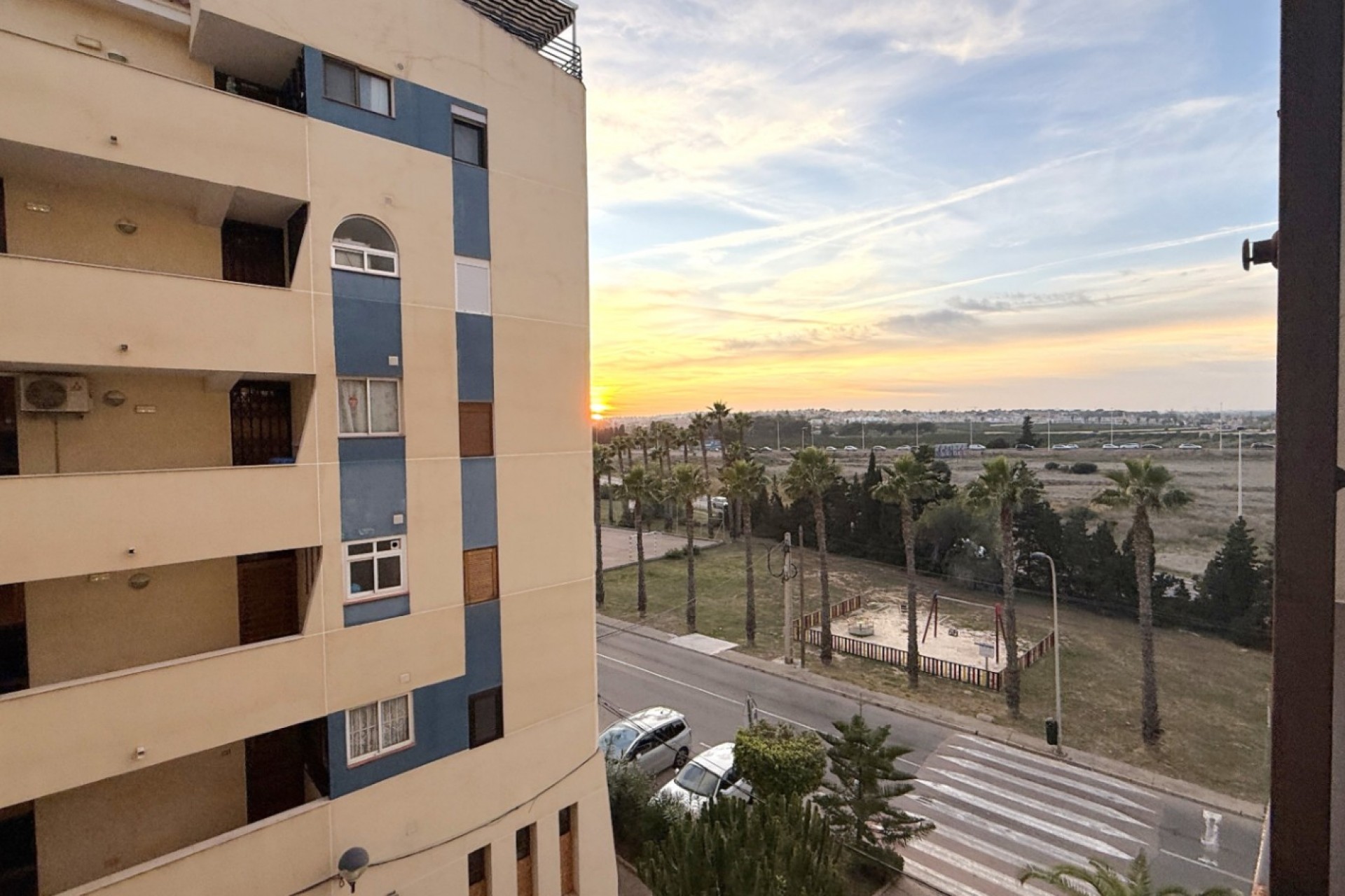 Återförsäljning - Apartment -
Torrevieja - Costa Blanca