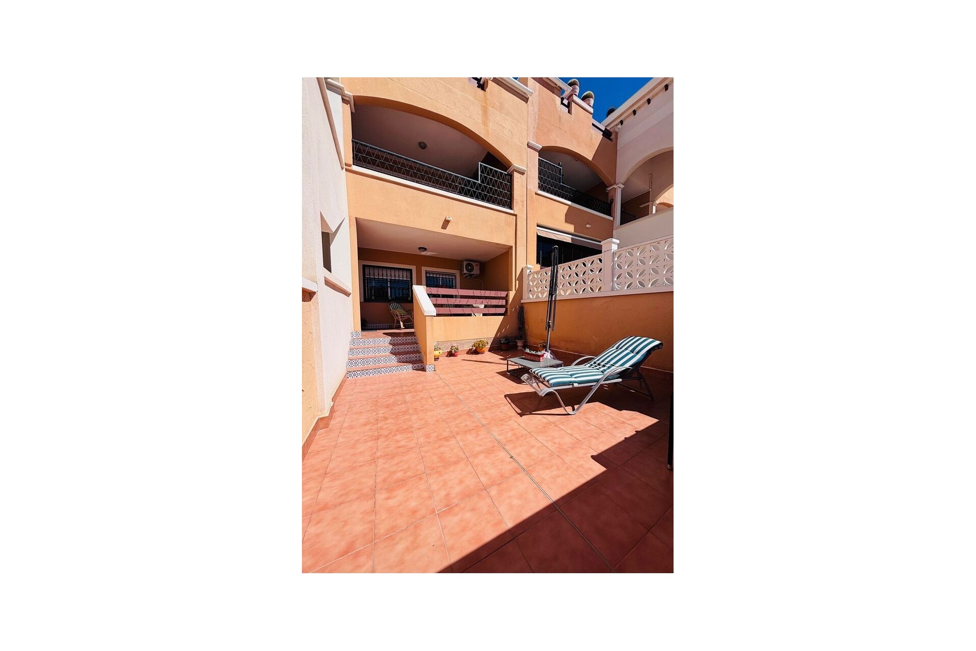 Återförsäljning - Apartment -
Torrevieja - Costa Blanca