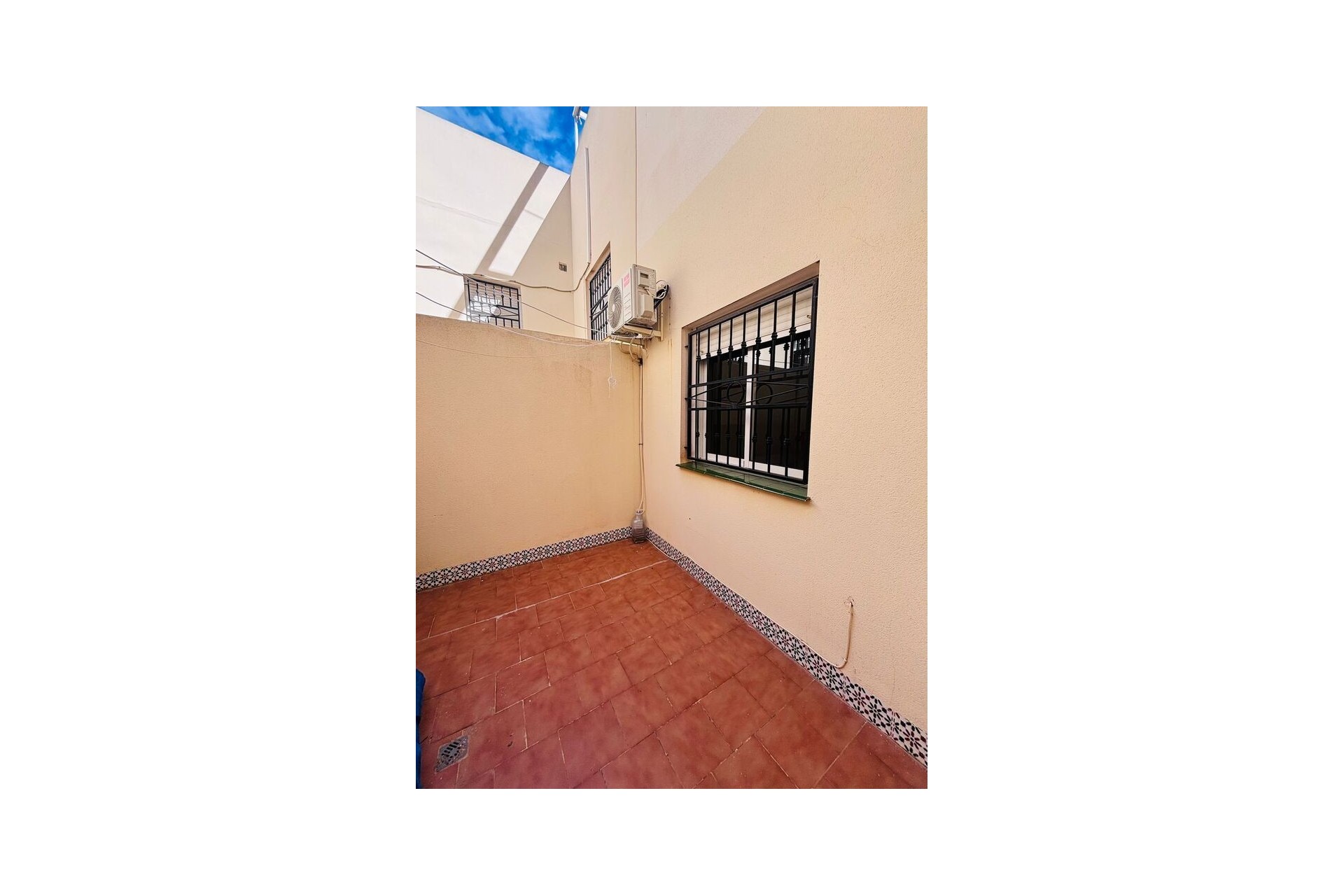 Återförsäljning - Apartment -
Torrevieja - Costa Blanca