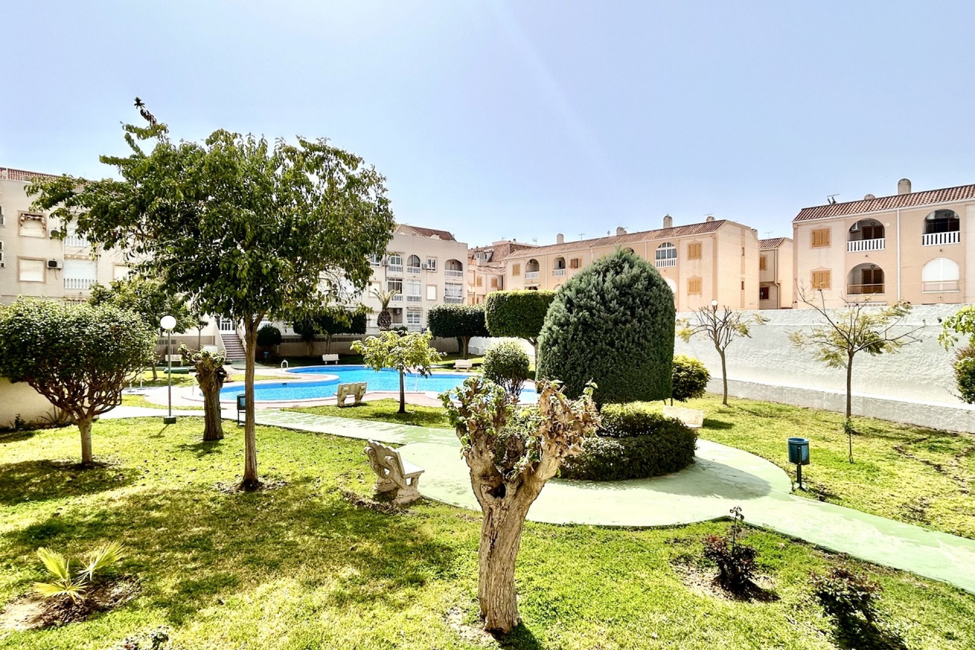 Återförsäljning - Apartment -
Torrevieja - Costa Blanca