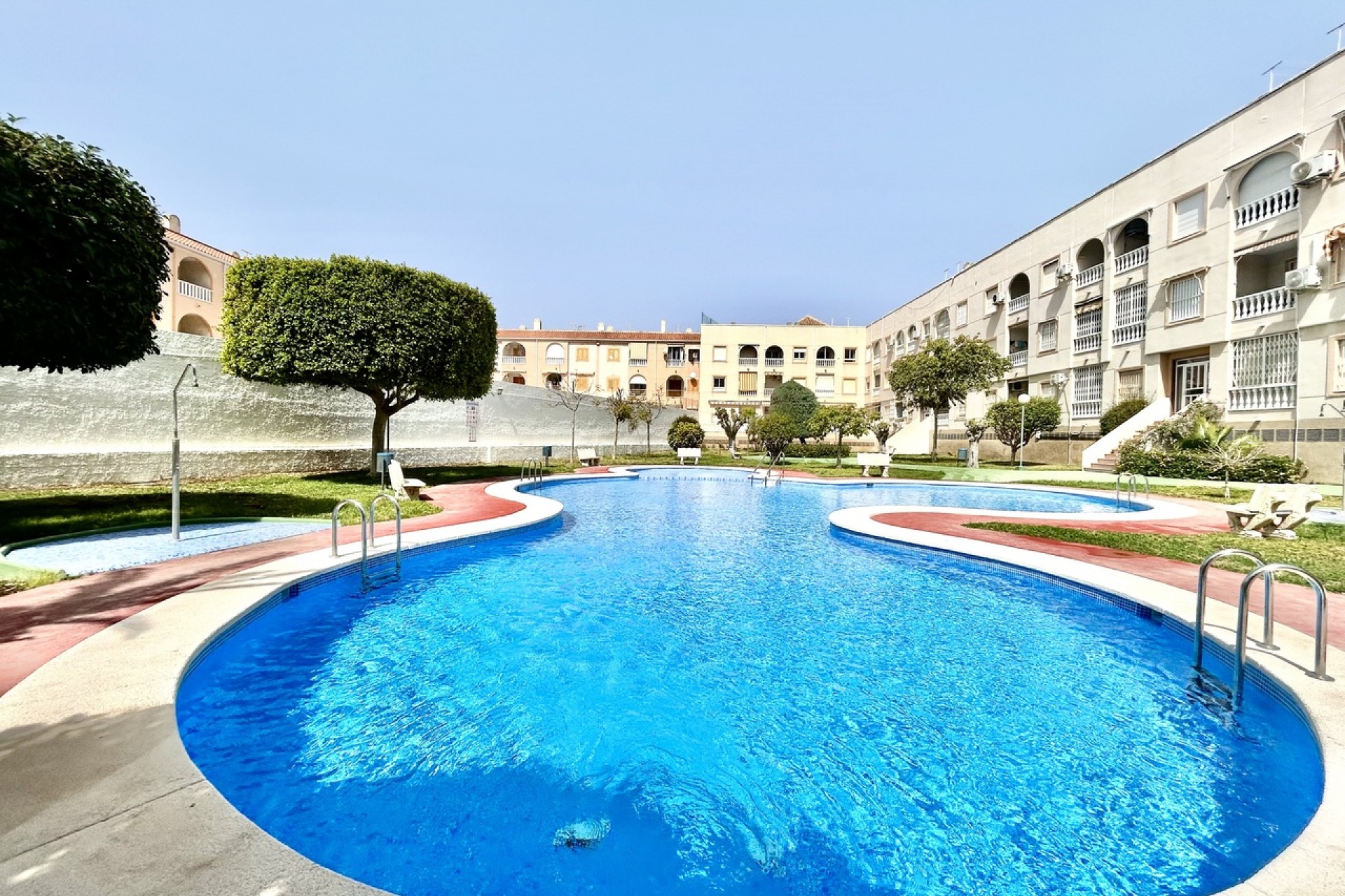 Återförsäljning - Apartment -
Torrevieja - Costa Blanca