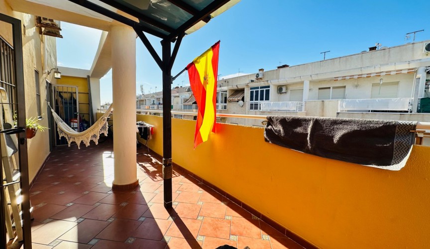 Återförsäljning - Apartment -
Torrevieja - Costa Blanca
