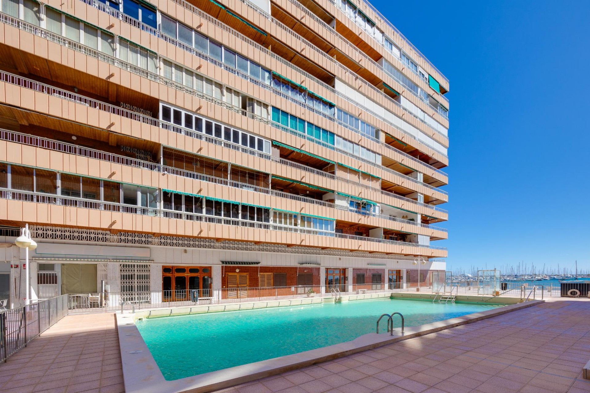 Återförsäljning - Apartment -
Torrevieja - Costa Blanca