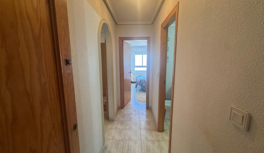 Återförsäljning - Apartment -
Torrevieja - Costa Blanca